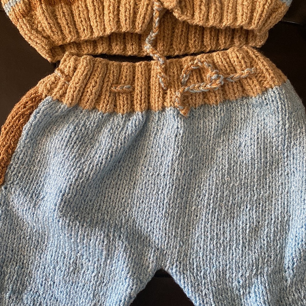 Hand made - Picture 3 of 3